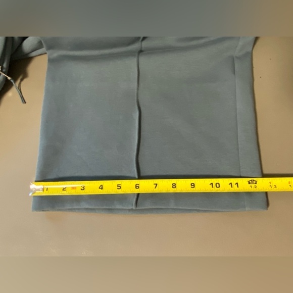 OLD Navy Dynamic Fleece High-Waisted, Wide-leg Pants, Pintucked, size 3X - Picture 13 of 14